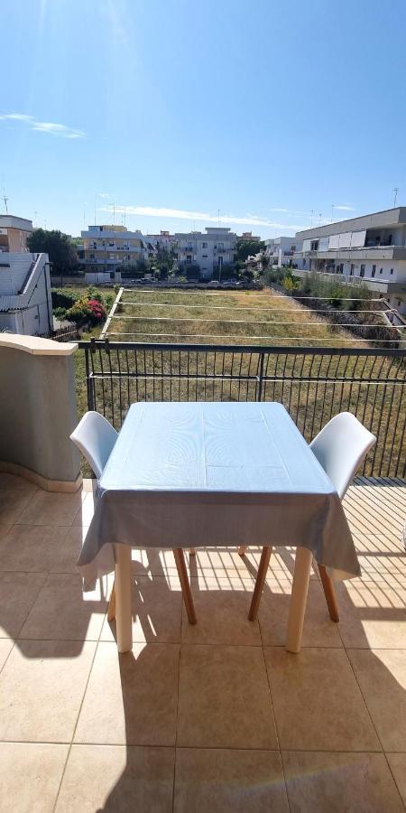 Casa Vacanze Cristoforo Colombo Holiday Trani Exterior foto
