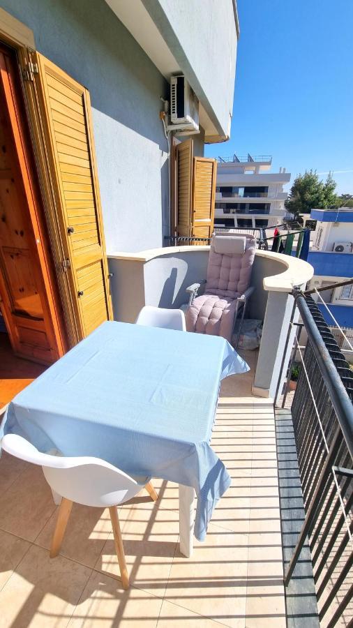 Casa Vacanze Cristoforo Colombo Holiday Trani Exterior foto